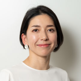 山根 小雪
