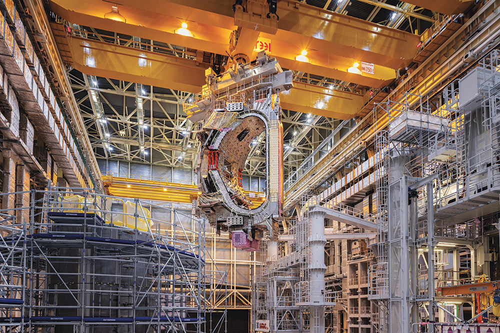 小さな太陽を造る壮大な実験